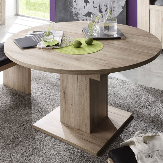 Oliver Round Extendable Table